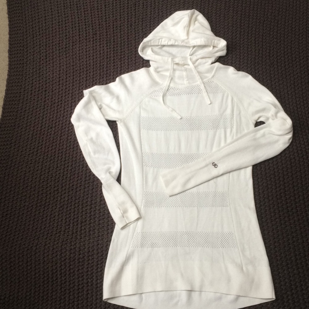 CALIA white, light weight tunic